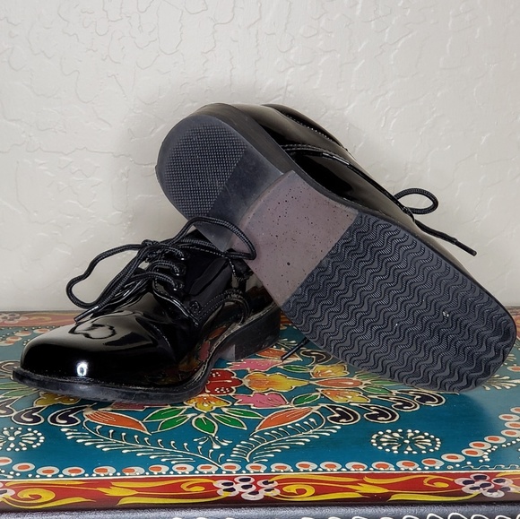 Tip Top Black Patent Leather Oxford Shoes - Picture 2 of 5